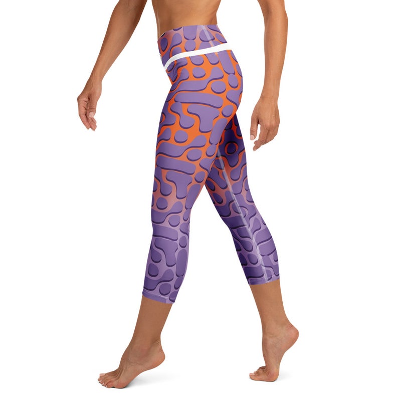 Genesis Glow Royal Yoga Capri Leggings
