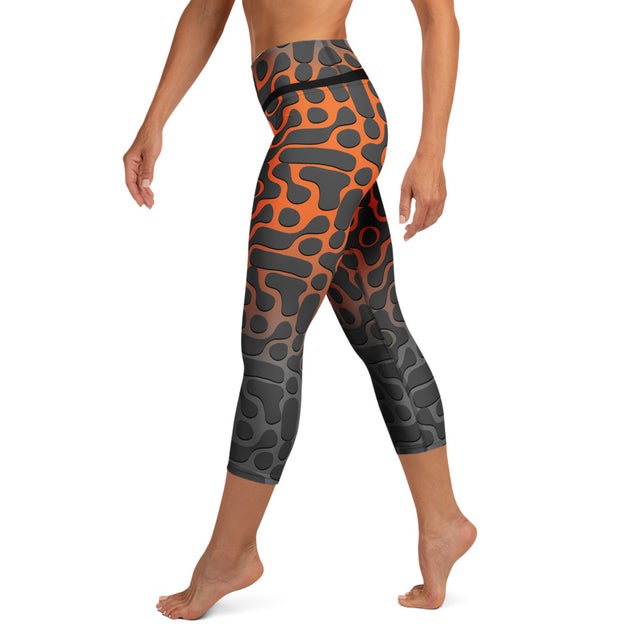 Genesis Glow Eclipse Yoga Capri Leggings